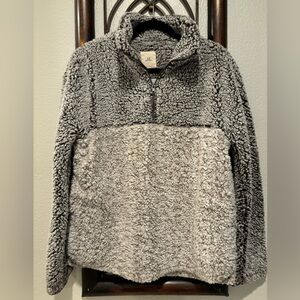 Thread Supply teddy sherpa zip pullover beige & gray size M